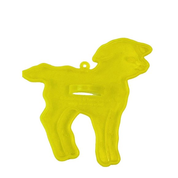 Easter Amscan Vintage Imprint 3.25” Cookie Cutter Yellow Transparent With Handle - Picture 3 of 7